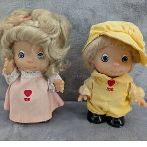 2 Precious Moments dolls Boy & Girl 1990 5" tall vintage 90's